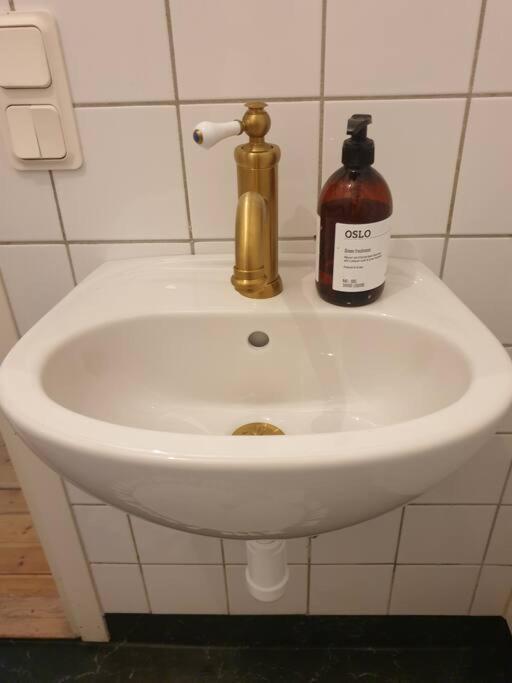 Centrala Stan- 2-Rums Gaestsvit, Perfekt Foer Kollegor Som Oenskar Separata Rum Umeå Extérieur photo