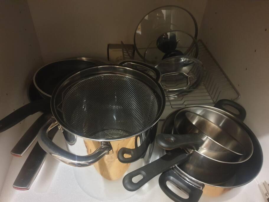 Centrala Stan- 2-Rums Gaestsvit, Perfekt Foer Kollegor Som Oenskar Separata Rum Umeå Extérieur photo